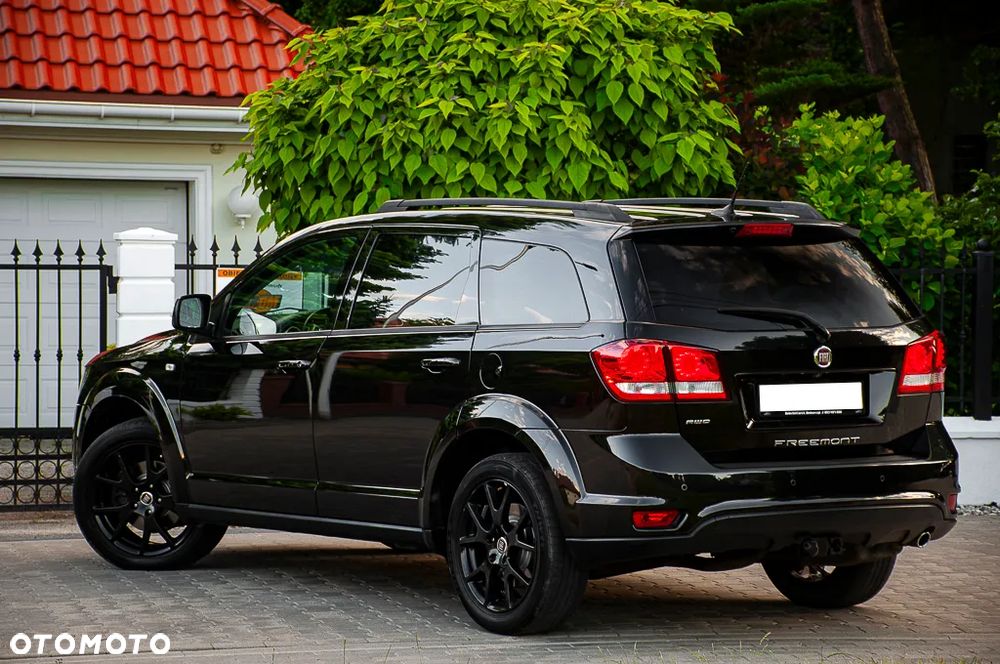 Fiat Freemont 2.0 Multijet 16V DPF Automatik Allrad Black Code - 15