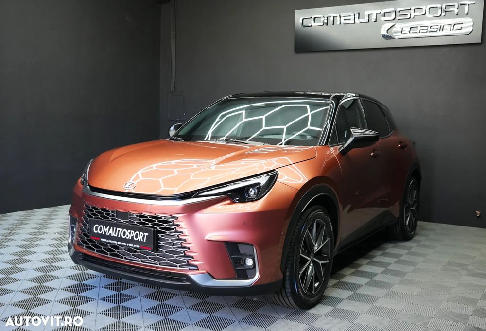 Lexus LBX 1.5 HEV 4x2 CVT Cool - 3