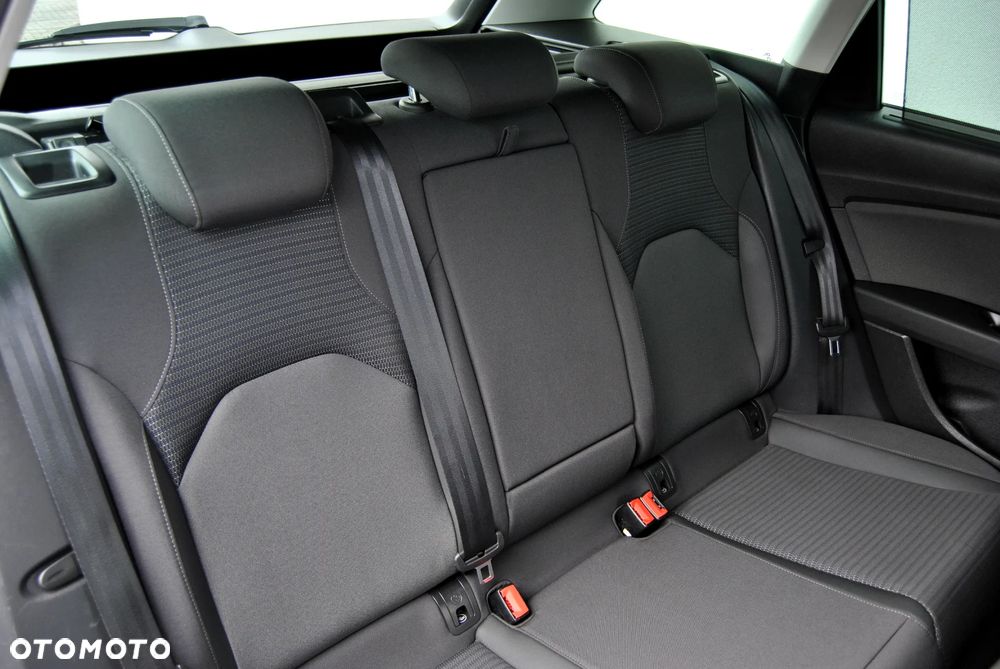 Seat Leon 2.0 TDI DPF Start&Stop DSG XCELLENCE - 23