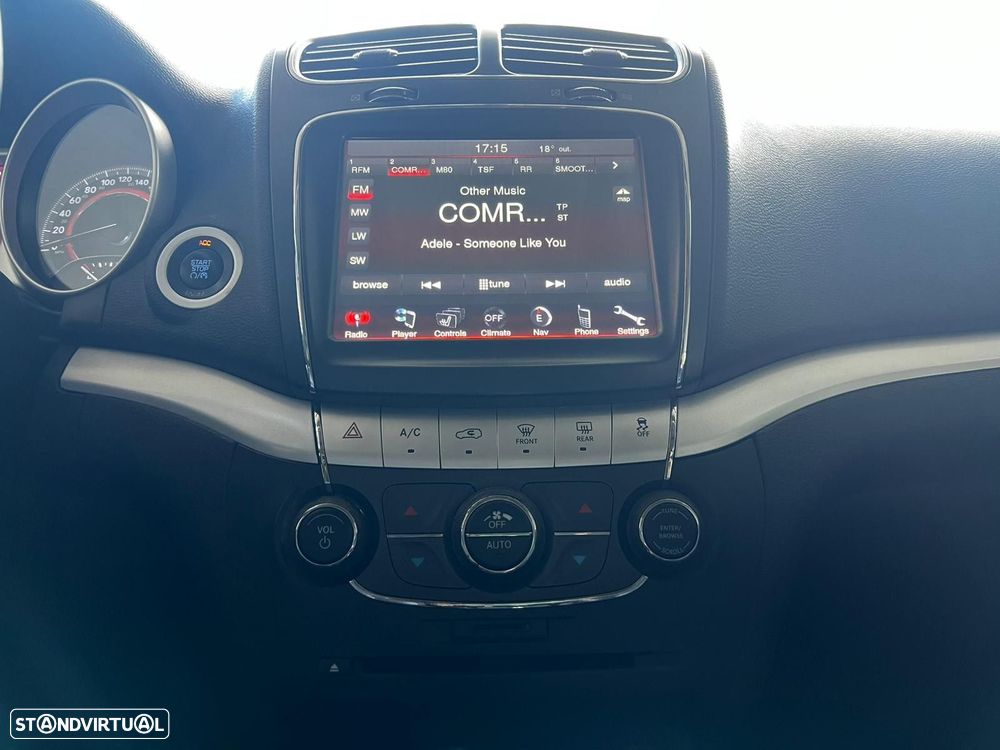 Fiat Freemont 2.0 M-Jet Urban - 26