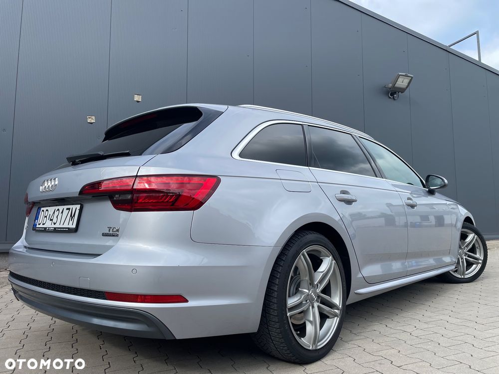 Audi A4 Avant 2.0 TDI DPF clean diesel quattro S tronic S line Sportpaket - 9