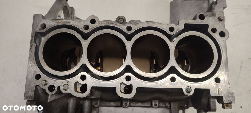 Blok silnika Hyundai i20 1,2 16V benzyna G4LA - 2
