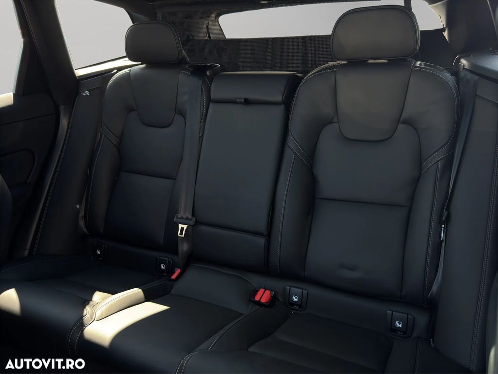 Volvo XC 60 - 11
