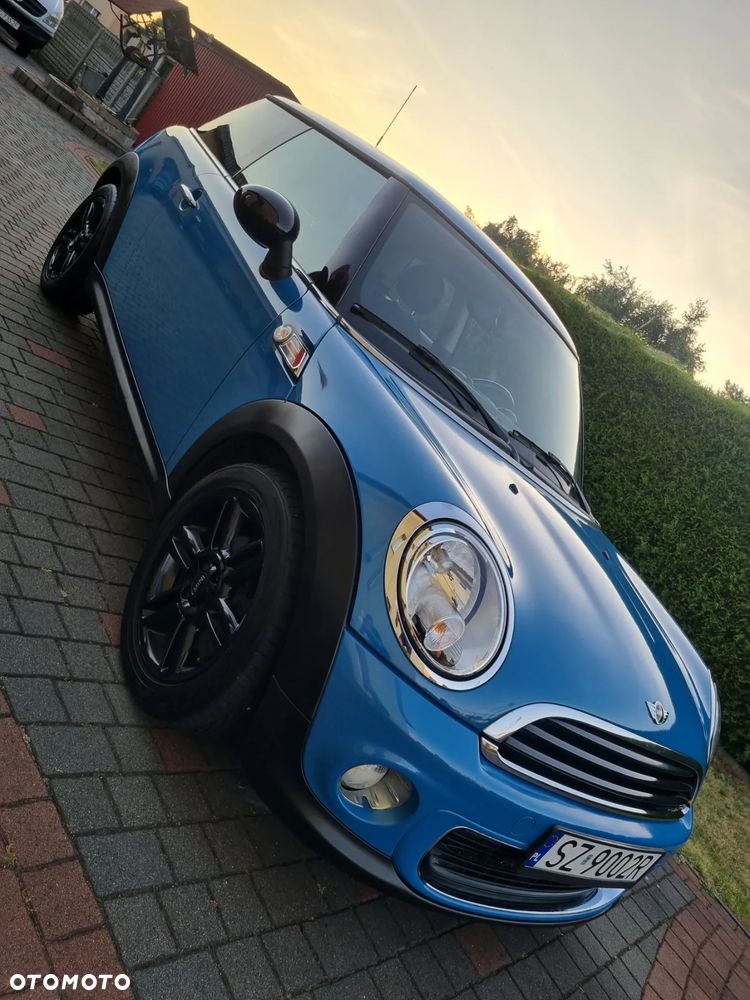 MINI ONE Standard - 17