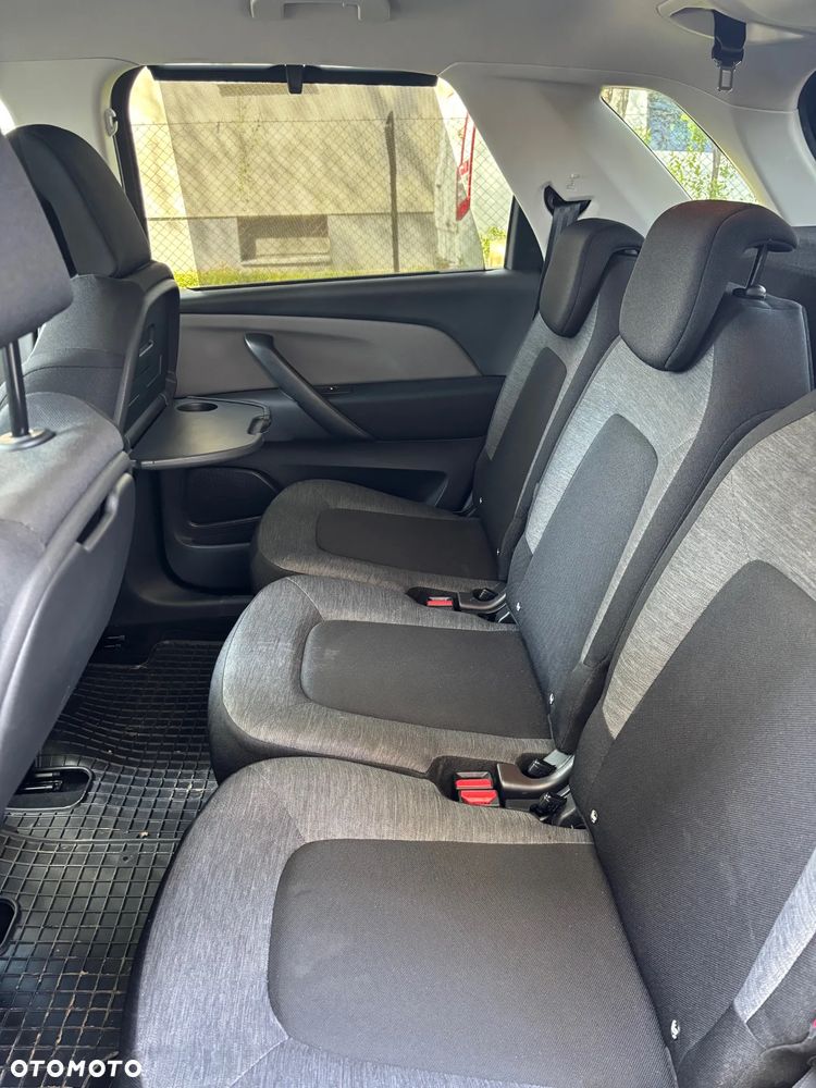 Citroën C4 SpaceTourer 1.2 PureTech More Life S&S - 13