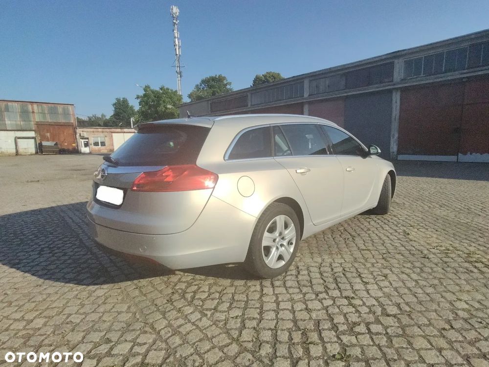 Opel Insignia 1.8 - 7