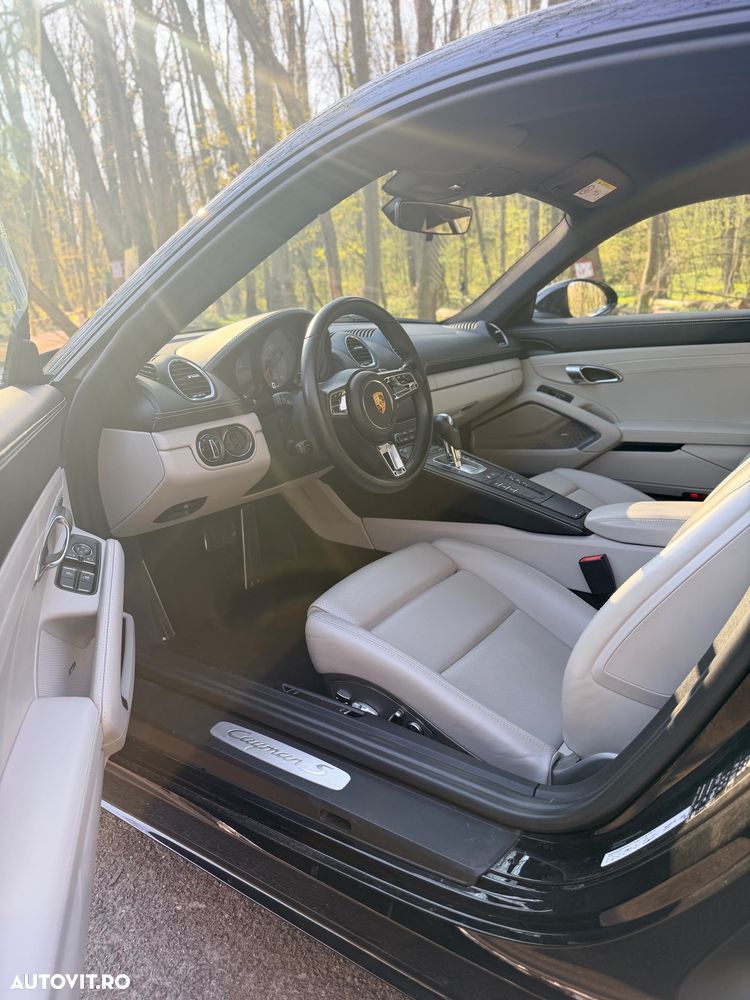 Porsche Cayman S PDK - 8