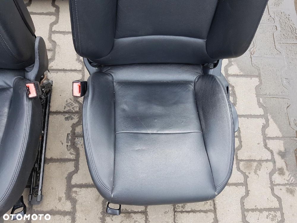 AUDI A3 8P FOTELE SKÓRZANE KANAPA 5D SPORTBACK - 9