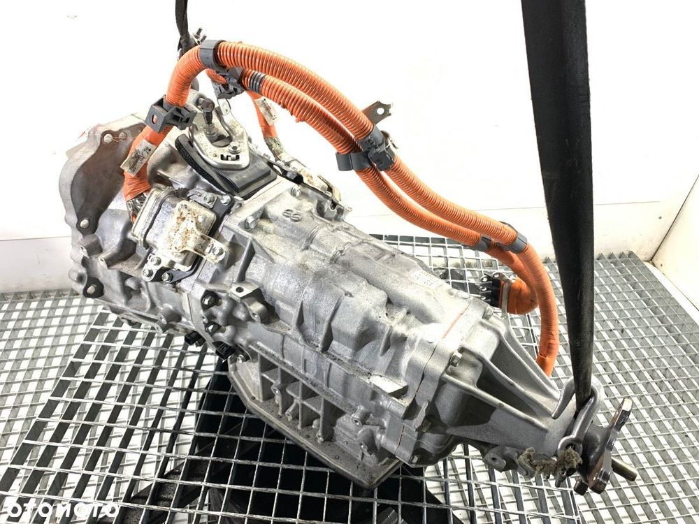 SKRZYNIA BIEGÓW  LEXUS IS III (_E3_) 2013 - 2022 300h (AVE30_) 133 kW [181 KM] Hybryda silnik - 6