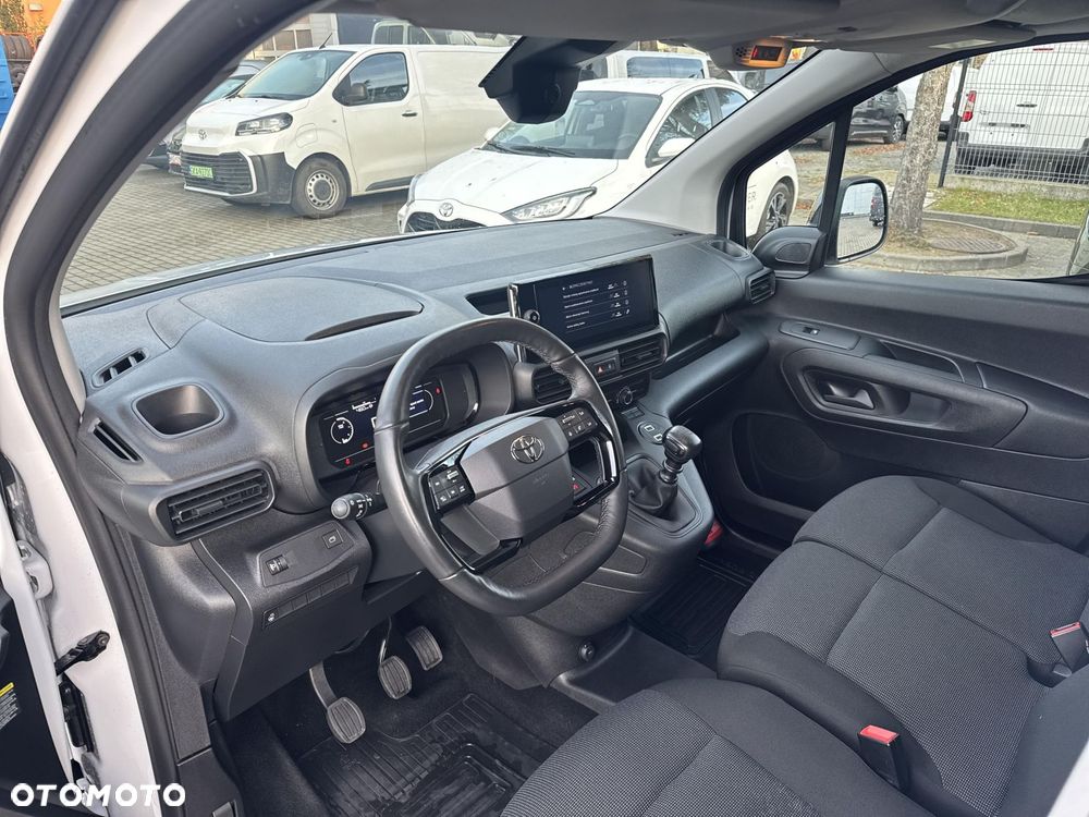 Toyota PROACE CITY - 11