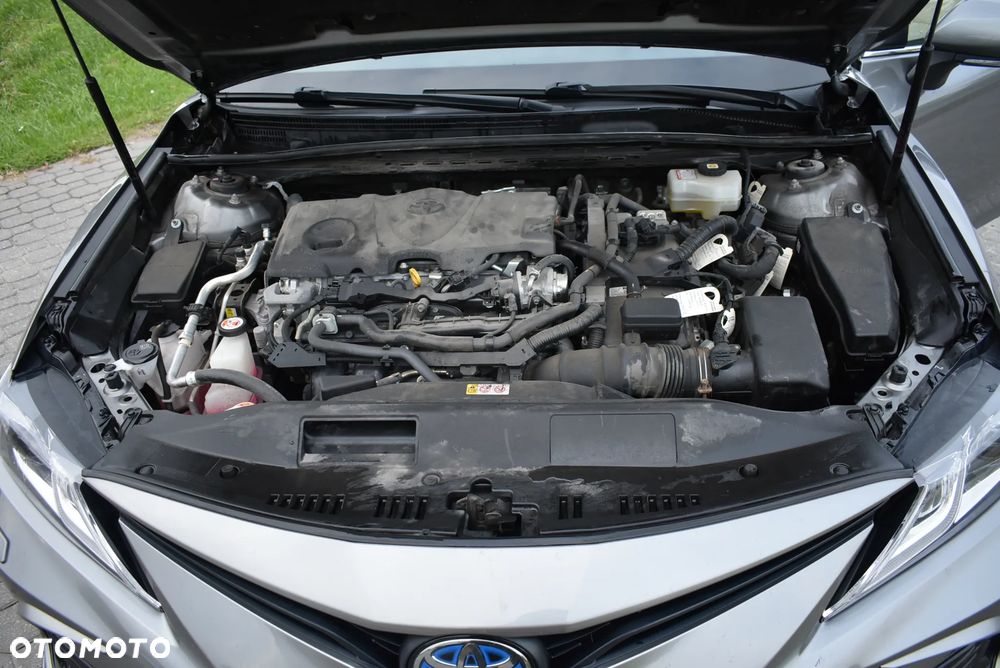 Toyota Camry 2.5 Hybrid Comfort CVT - 16