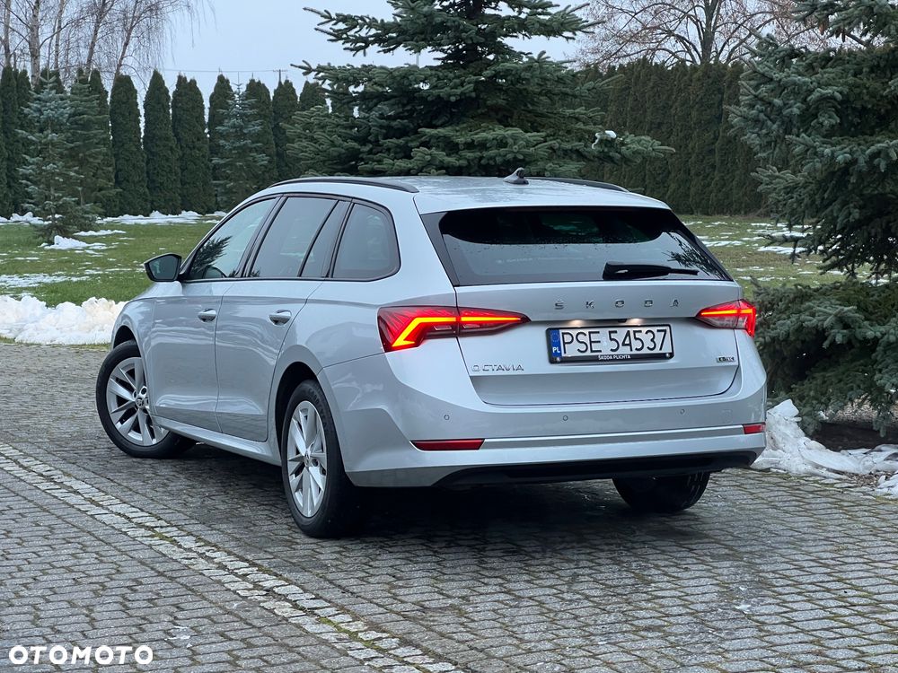 Skoda Octavia 1.5 TSI e-TEC DSG Style - 6