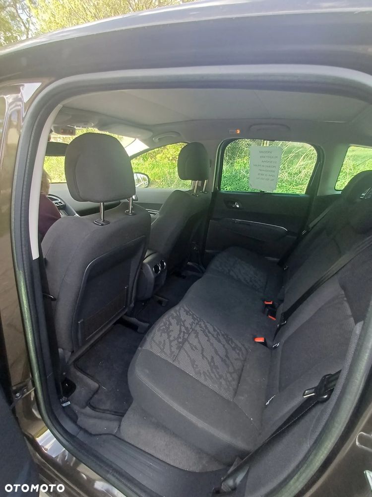 Peugeot 3008 - 5