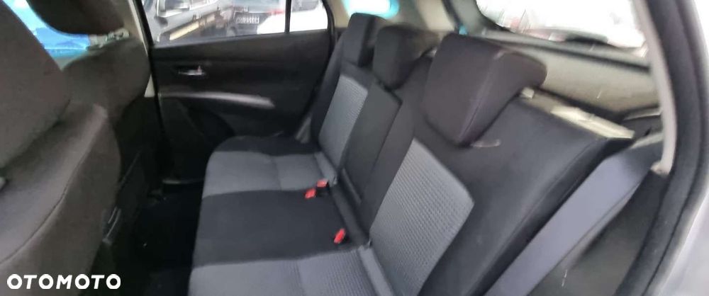 Suzuki S-Cross - 9