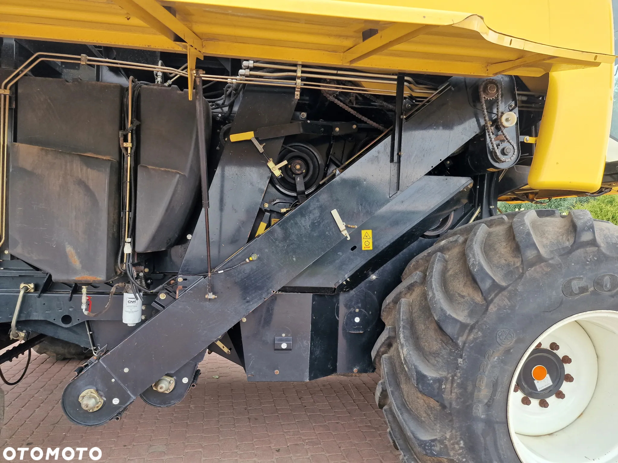 New Holland CSX7080, 6m Vario, 2007rok - 7