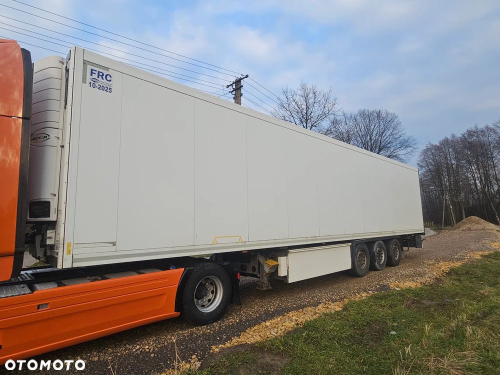 Krone Carrier Vector 1550 - 2