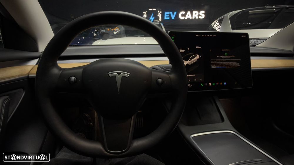 Tesla Model 3 Performance Dual Motor AWD - 21