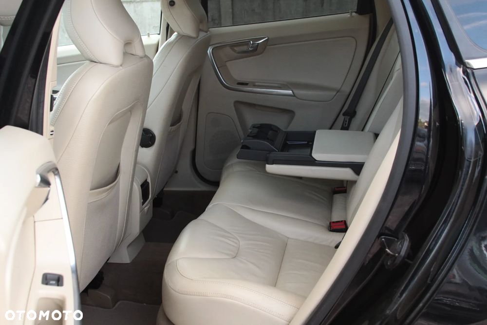 Volvo XC 60 DRIVe Summum - 19