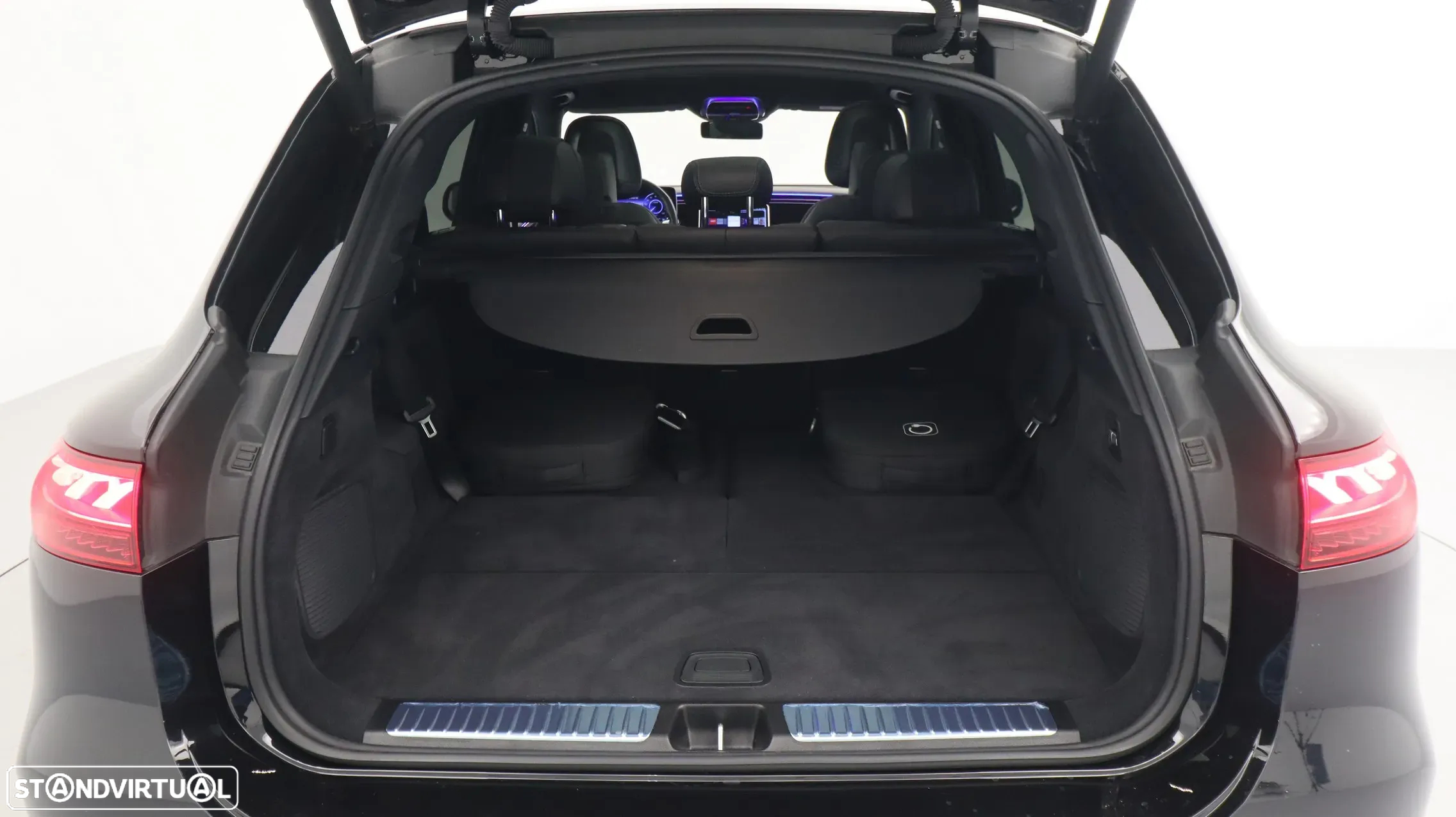 Mercedes-Benz EQS SUV 450+ - 37