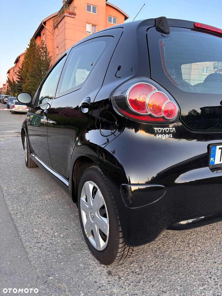 Toyota Aygo Black - 5
