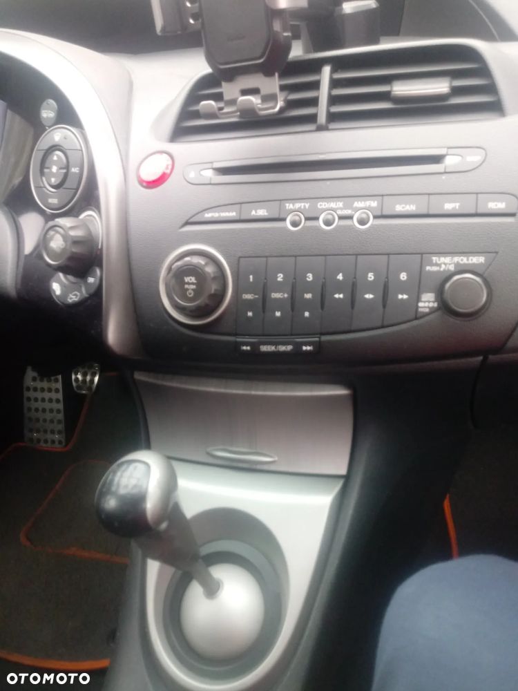 Honda Civic 1.4 Comfort - 14