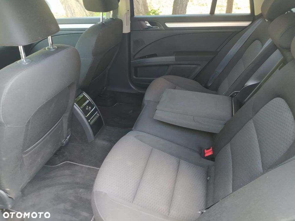Skoda Superb 2.0 TDI DSG Comfort - 17