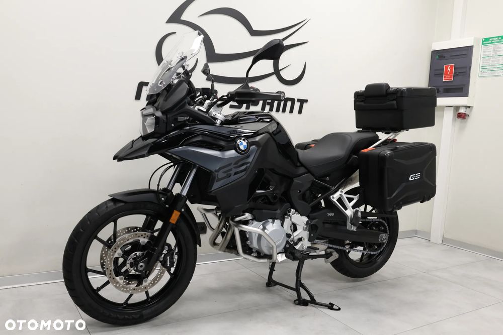 BMW F - 5