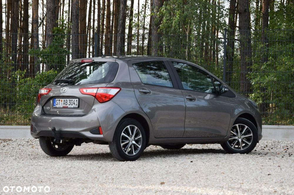 Toyota Yaris 1.5 Active - 23