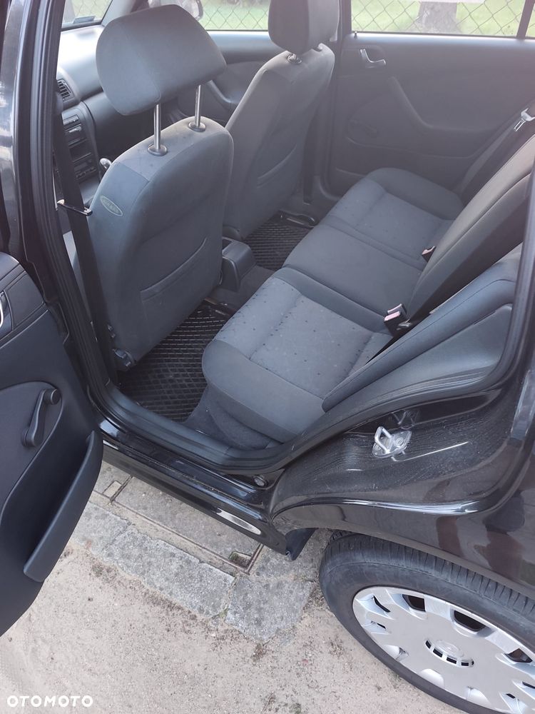 Skoda Octavia 1.6 Classic - 9