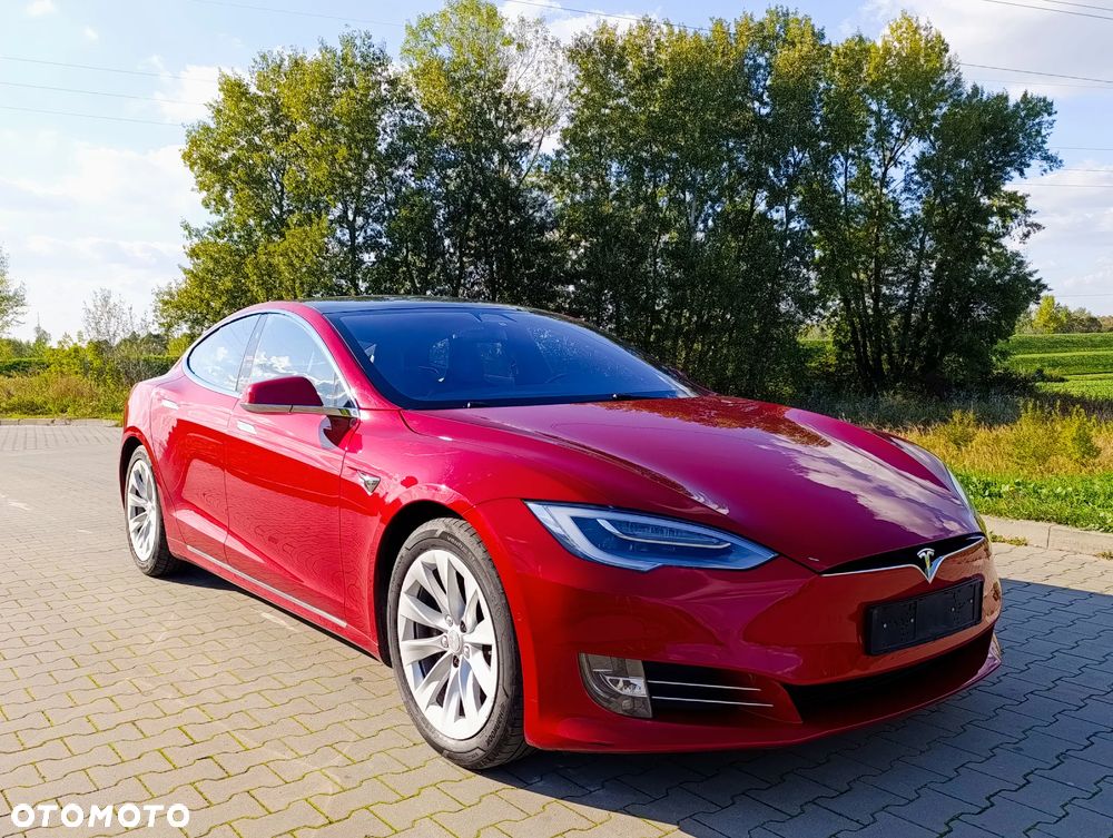 Tesla Model S Long Range Plus - 22
