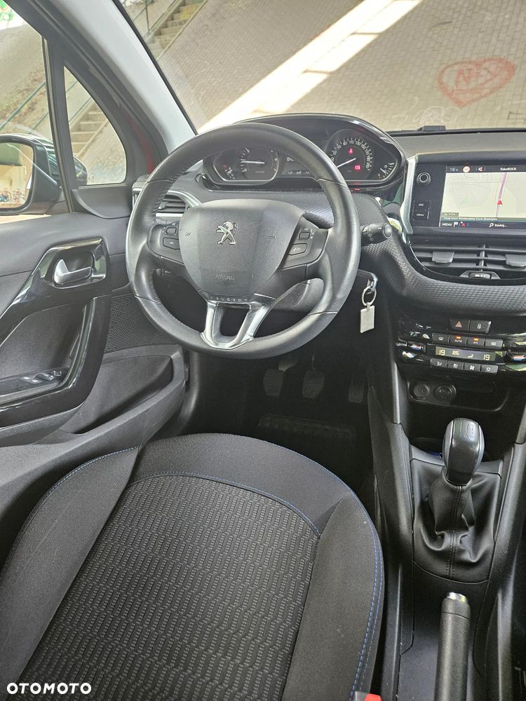 Peugeot 208 1.2 PureTech Active - 16
