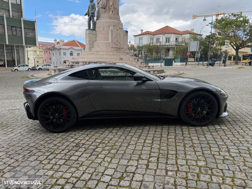 Aston Martin Vantage Coupe V8 - 3