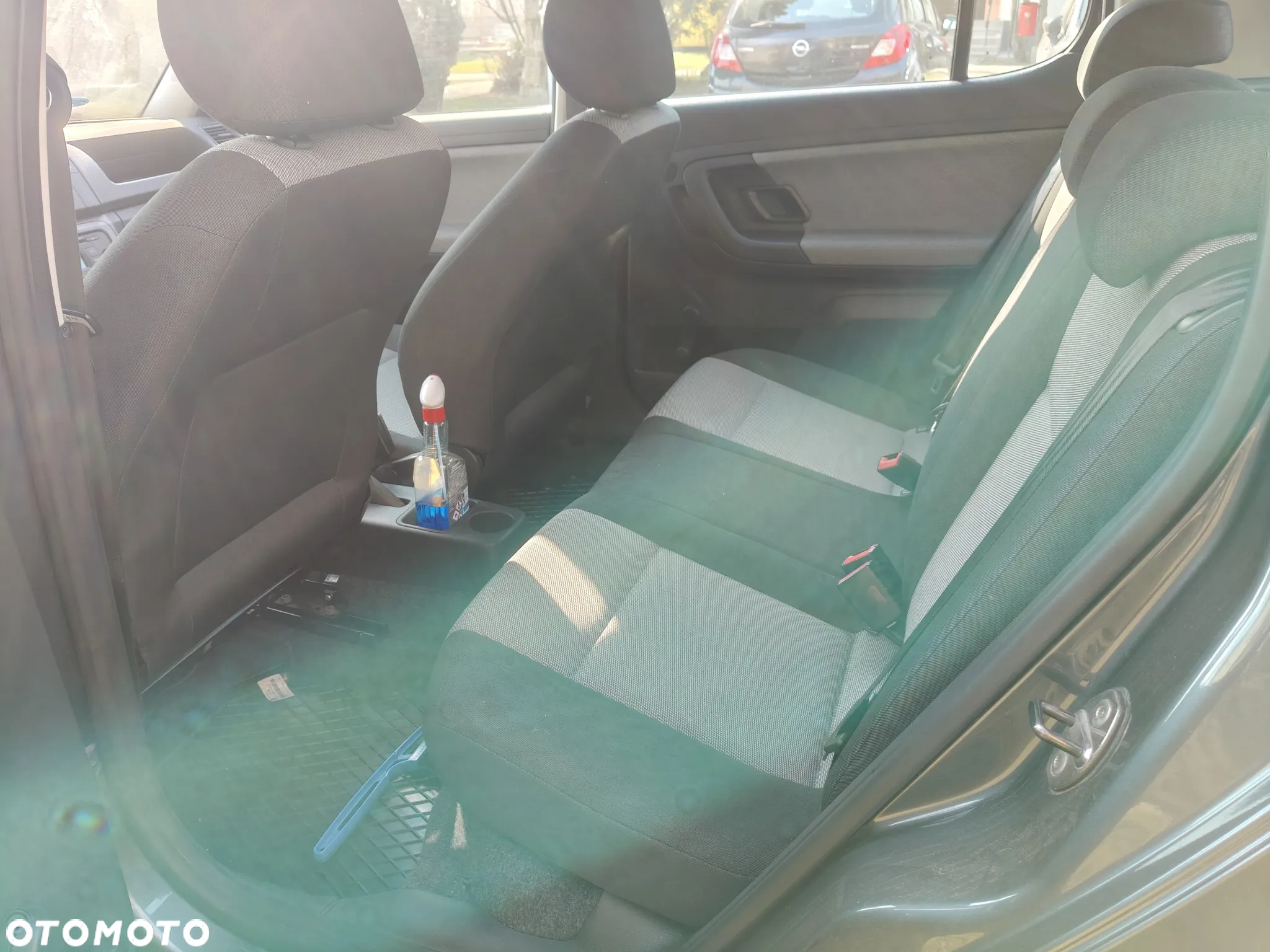 Skoda Fabia 1.2 HTP - 8