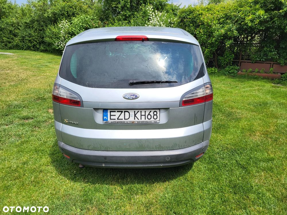 Ford S-Max 2.0 Trend - 4