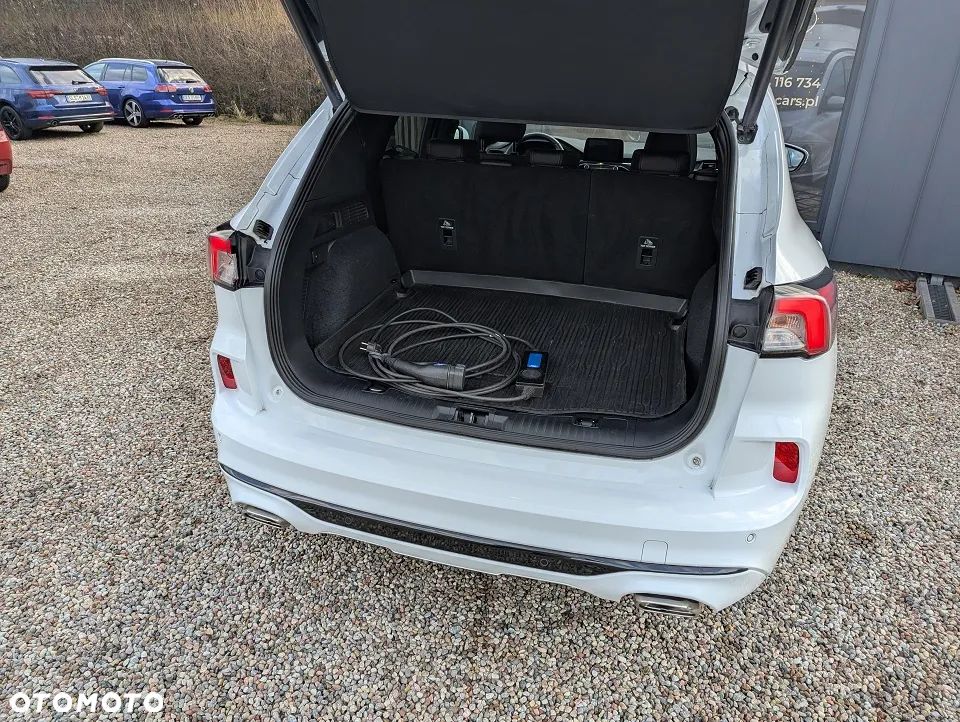 Ford Kuga 2.5 Duratec PHEV ST-LINE - 34