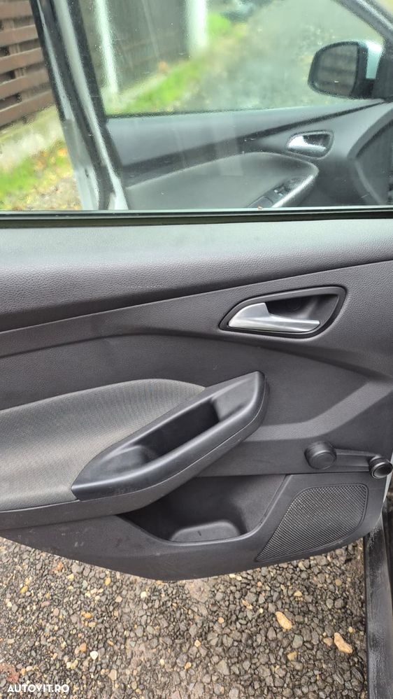 Ford Focus - 9