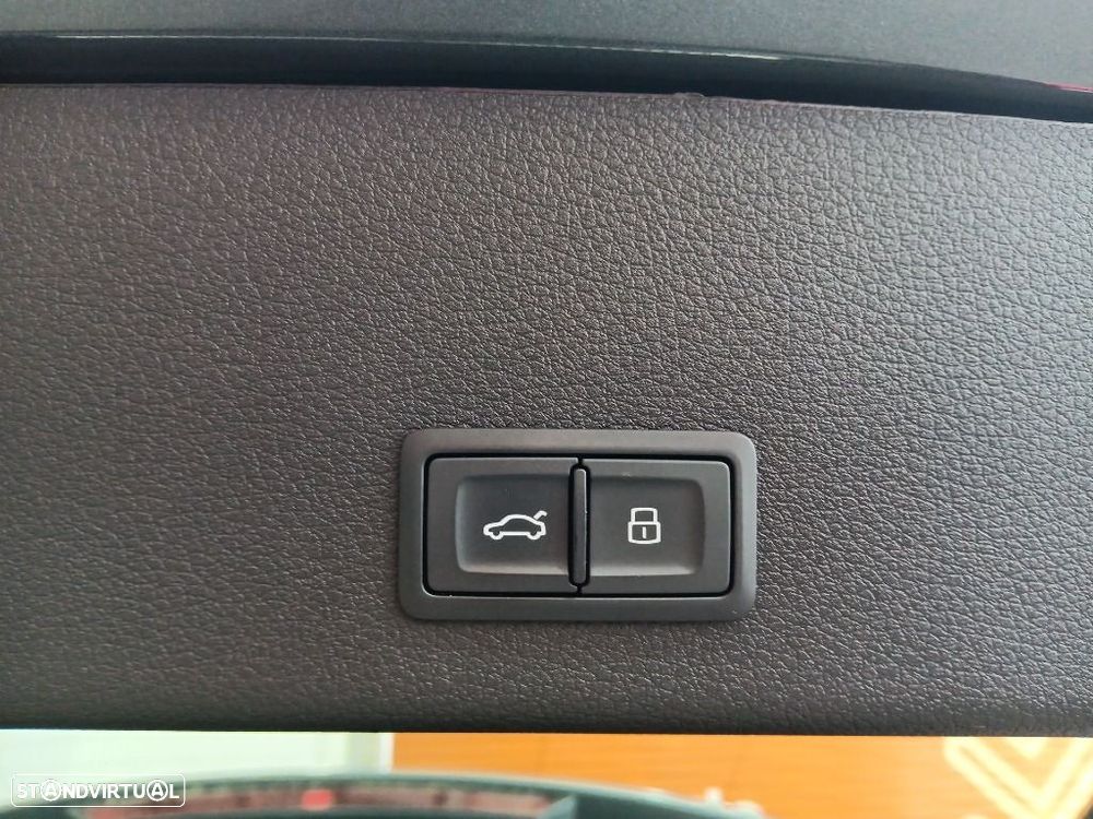 Audi e-tron 55 quattro S line - 26