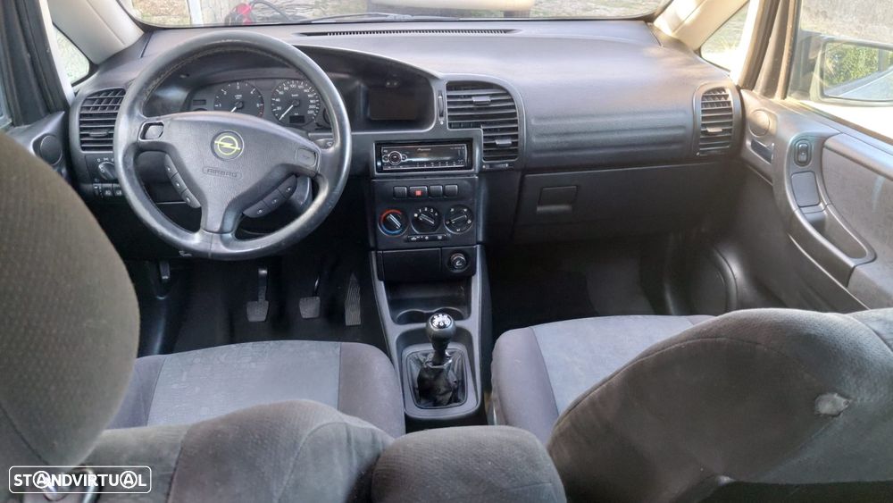Opel Zafira 2.0 Di Elegance - 10