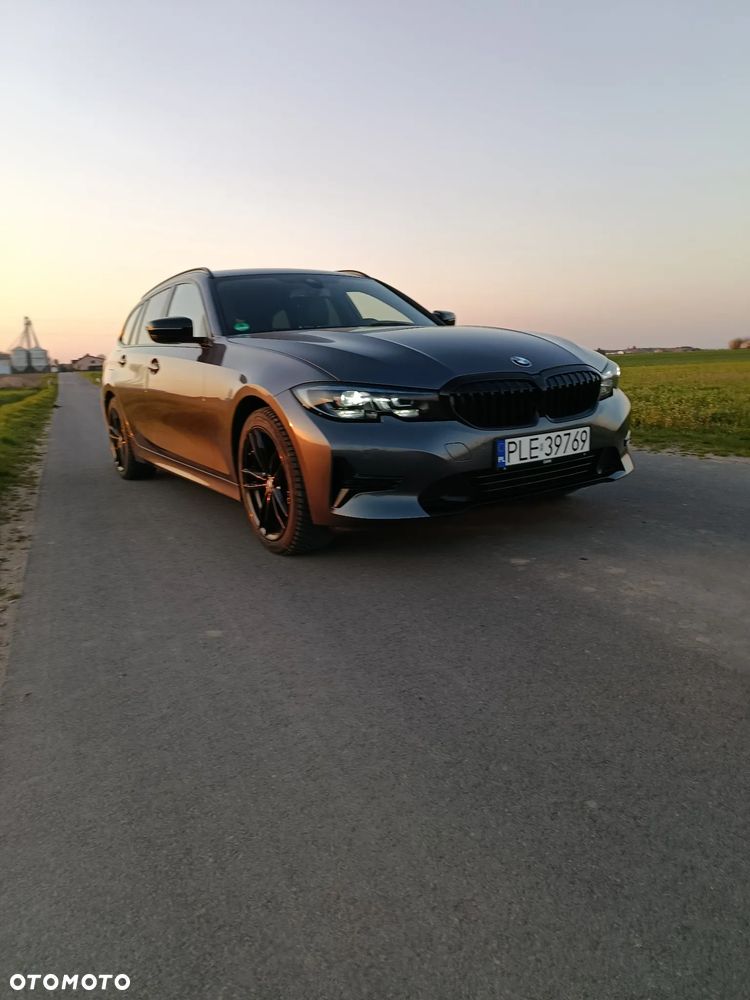 BMW Seria 3 320d - 14