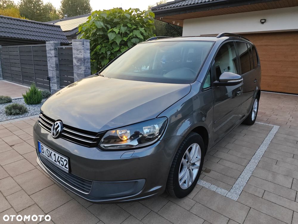 Volkswagen Touran - 24