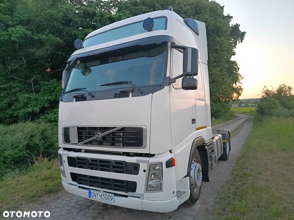 Volvo FH 440 STANDARD MANUAL LODÓWKA KLIMA - 15