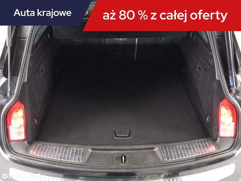 Opel Insignia - 16