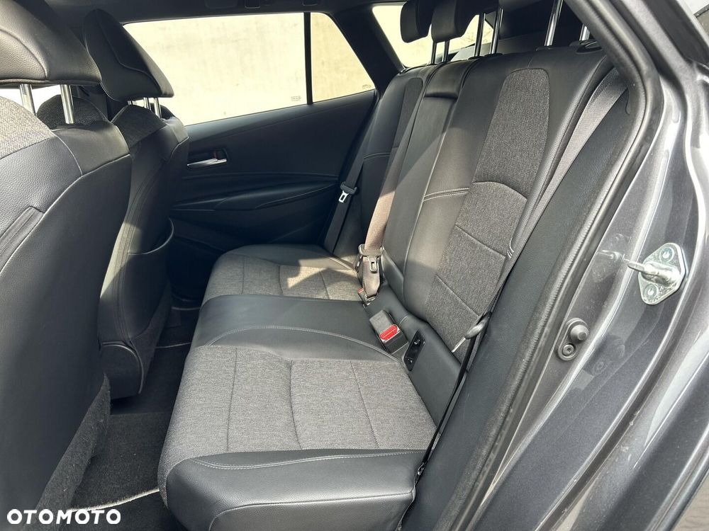 Toyota Corolla 2.0 Hybrid Style - 13