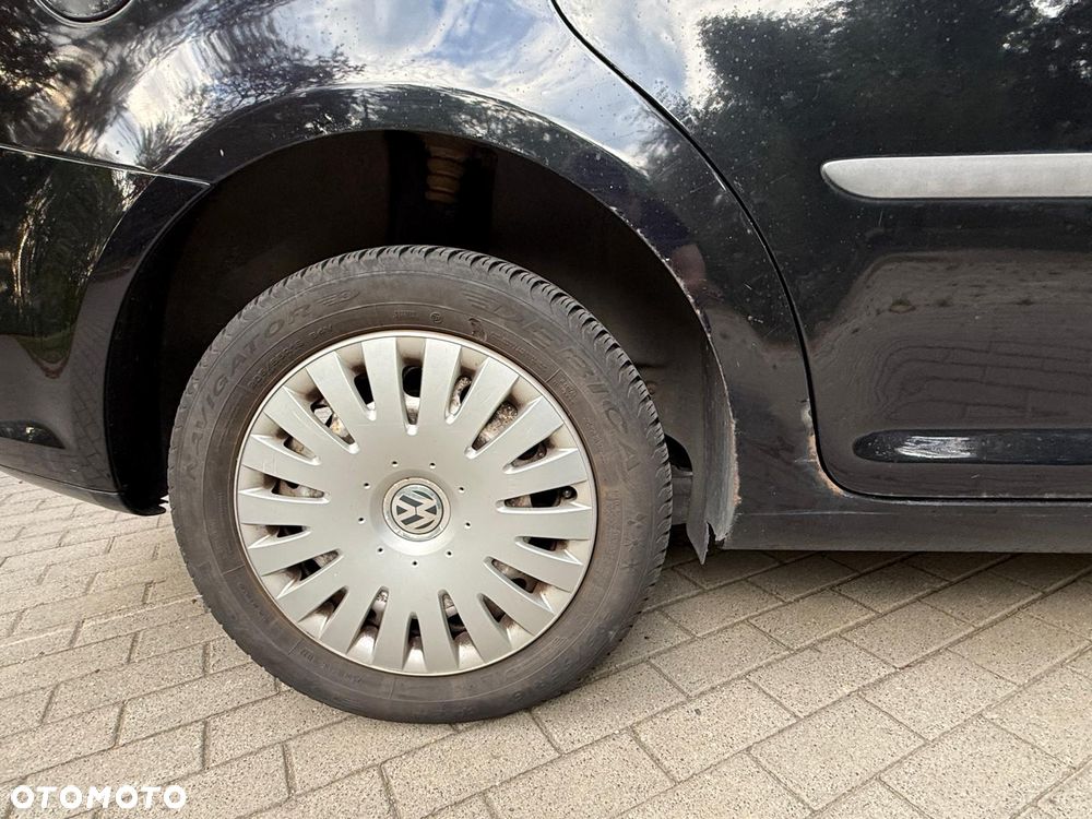Volkswagen Touran 1.6 TDI DPF BlueMot Trendline - 20