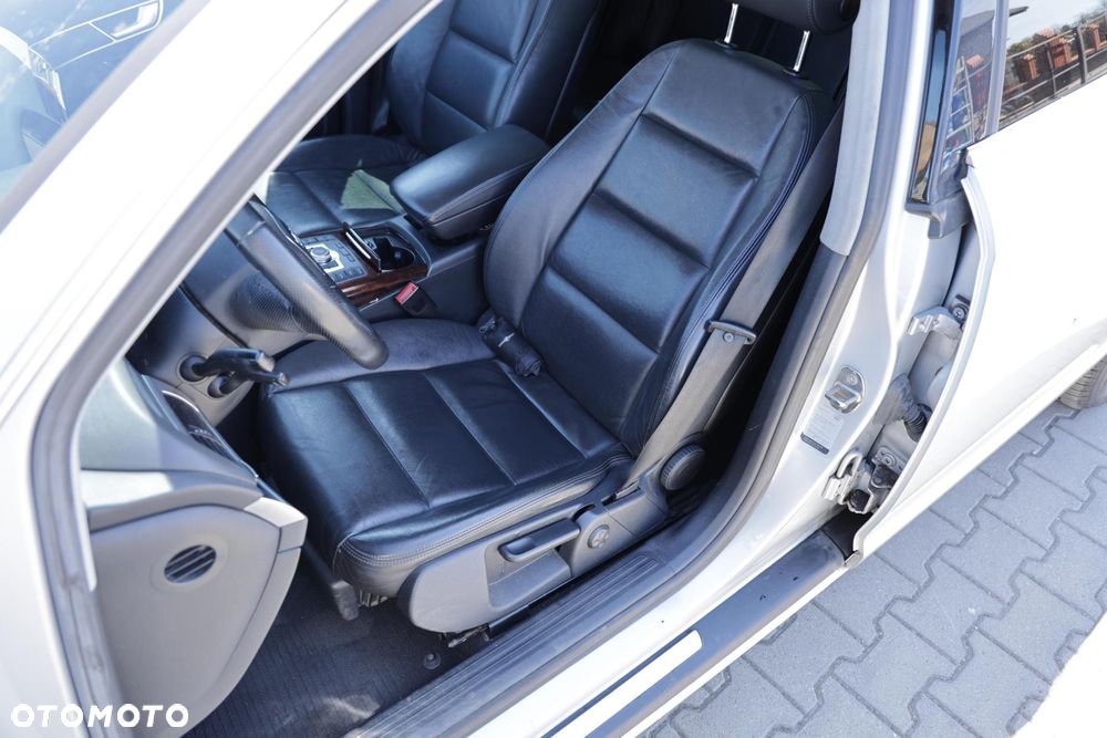 Audi A6 Limousine 3.0 TDI Quattro Tiptronic - 23