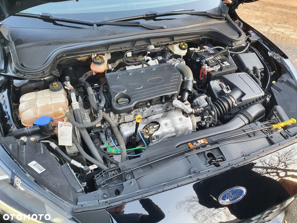 Ford Focus 1.5 EcoBlue STart-Stopp-System ST-LINE X - 26