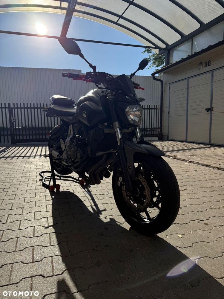Yamaha MT - 19