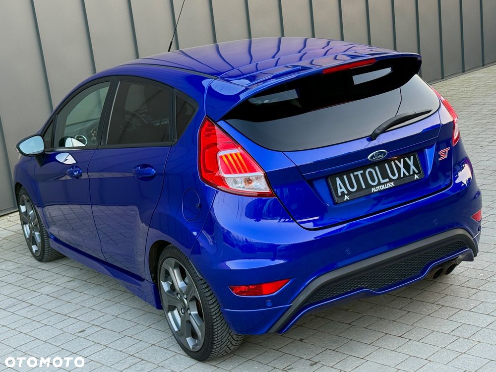Ford Fiesta ST - 34
