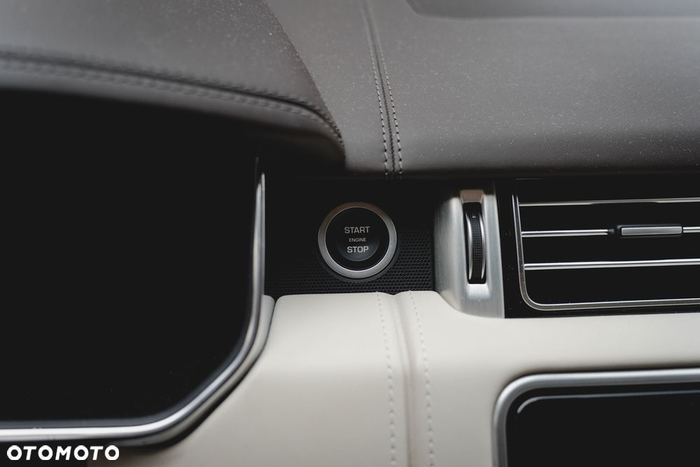 Land Rover Range Rover - 30