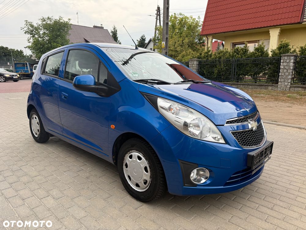 Chevrolet Spark 1.0 Base - 2